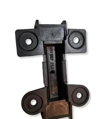 Audi 80 90 B2 Front bumper mounting bracket 811807253