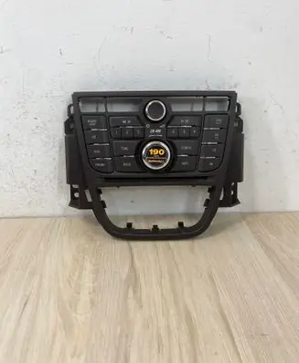 Opel Meriva B Head unit multimedia control 13346044 28273780 101022C22112