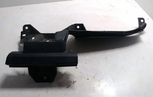 Radiator trim