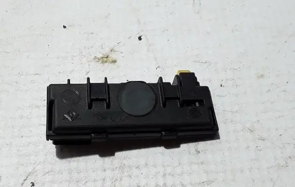 Mercedes-Benz E C207 W207 Rain sensor A2048210851