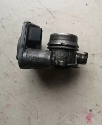 BMW 5 E60 E61 Throttle valve 780437302