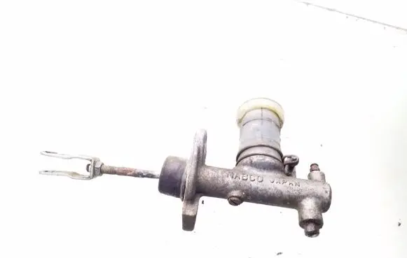Ford Maverick Clutch slave cylinder 
