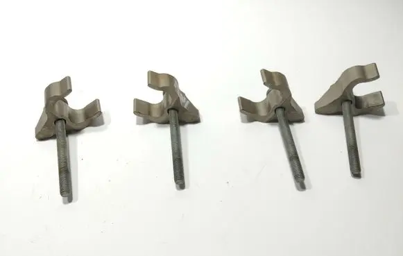Mini Cooper Countryman R60 Fuel Injector clamp holder