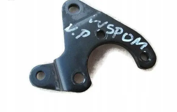 Nissan Pathfinder R51 Power steering pump mounting bracket 