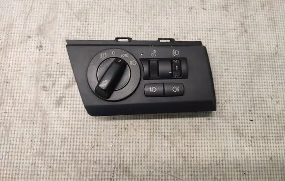 BMW X3 E83 Light switch 3405706 61313405706 61313415108