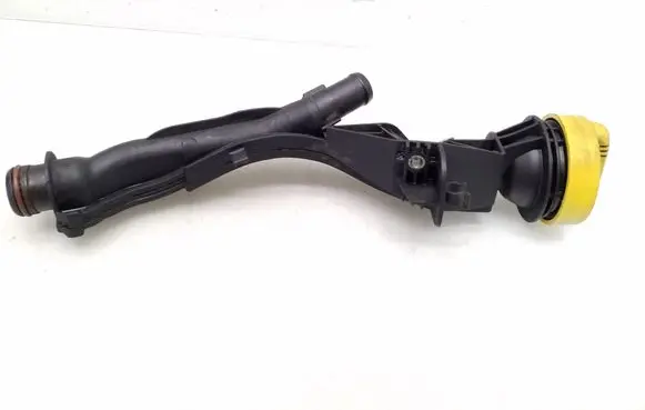 Renault Trafic II (X83) Oil fill pipe 8200809265