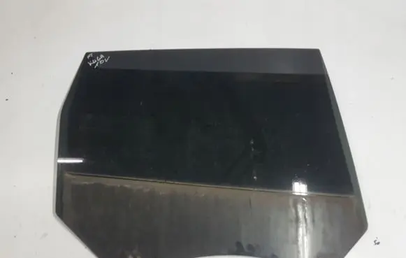 Ford Kuga I Sliding door window/glass 