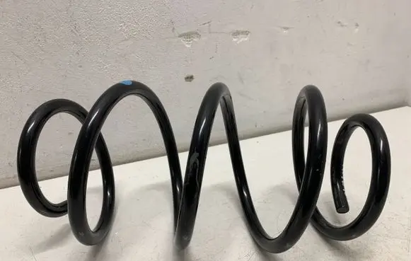 Nissan X-Trail T32 Front coil spring