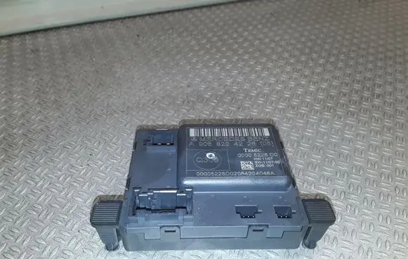 Volkswagen Crafter Door control unit/module A9068204226