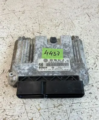 Volkswagen PASSAT B6 Engine control unit/module 03G906021LR 03G906021AN 1013260