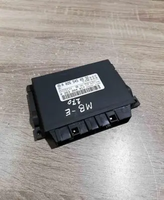 Mercedes-Benz E W211 Parking PDC control unit/module A0265450932 0263004017