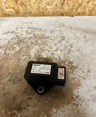 Mercedes-Benz E W211 ESP acceleration yaw rate sensor A0035420318 1030146 0265005267