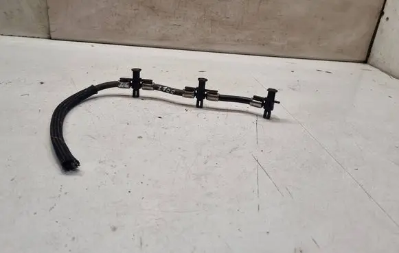 Audi A6 S6 C6 4F Fuel line/pipe/hose 