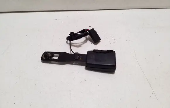 Fiat 500L Front seatbelt buckle 34147663