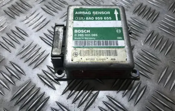 Audi A6 S6 C4 4A Airbag control unit/module 8a0959655 0285001085