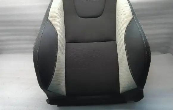 Volvo S60 Seat trim 39811060 216401888