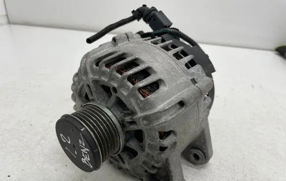 Opel Grandland X Generator/alternator 9826573480