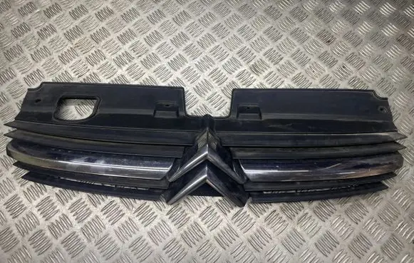 Citroen C5 Front grill 9636751980 28857M
