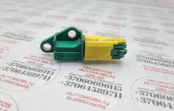 Audi A6 S6 C6 4F Airbag deployment crash/impact sensor 1K0909606C