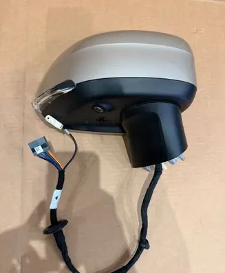Volvo XC90 Front door electric wing mirror