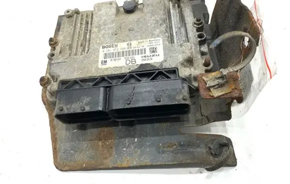 Opel Astra H Engine control unit/module ECU 55560810