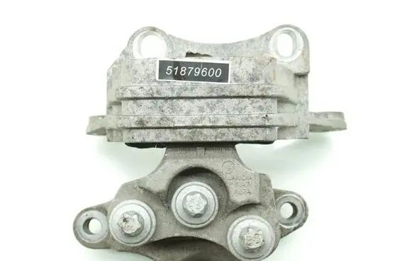 Alfa Romeo Giulietta Engine mount vacuum valve 51879600