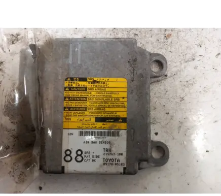 Toyota Avensis T250 Airbag control unit/module 8917005161 215767106
