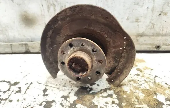 Opel Zafira A Rear wheel hub