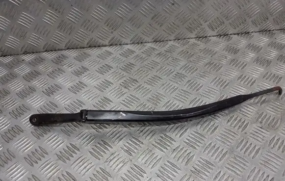 Alfa Romeo 147 Front wiper blade arm