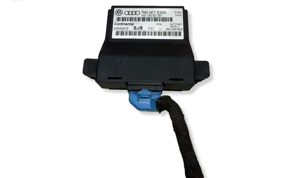 Skoda Octavia Mk2 (1Z) Gateway control module 7N0907530H