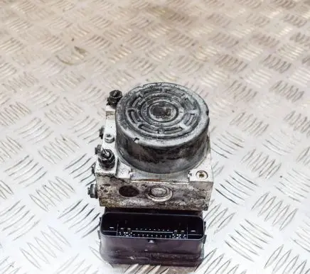 Volkswagen Golf VII ABS Pump 3Q0907379F