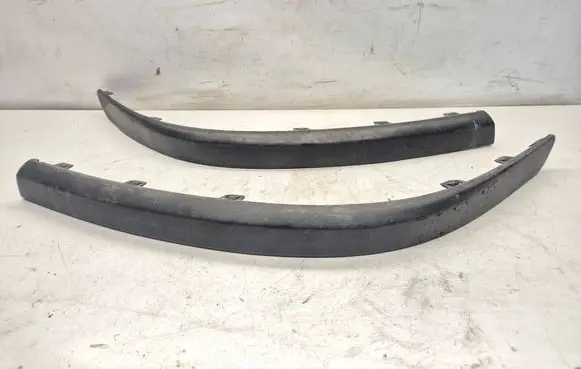 Volvo V70 Front bumper splitter molding 9190299 9190298