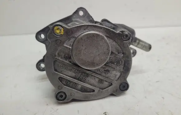 Mercedes-Benz R W251 Vacuum pump A6422300165