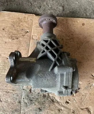 Volvo XC70 Gearbox transfer box case P31256684