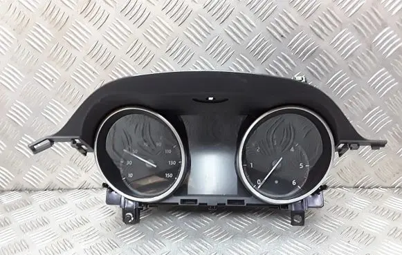 Land Rover Discovery Sport Speedometer (instrument cluster) hk7210849bd