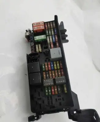Mercedes-Benz R W251 Fuse box set A1645400272 10560336 5072426