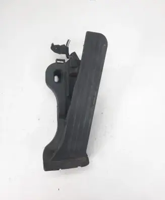 Volkswagen Golf V Accelerator throttle pedal 1K1721503P