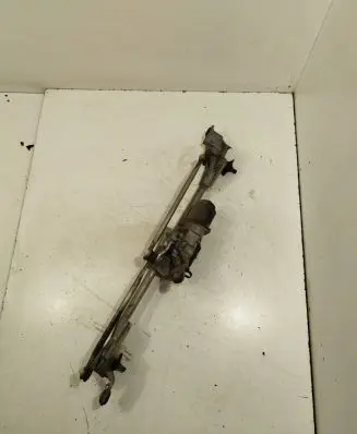 Nissan Pathfinder R51 Front wiper linkage and motor 50705