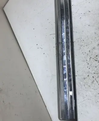 Mercedes-Benz S W220 Front sill trim cover A2206805535