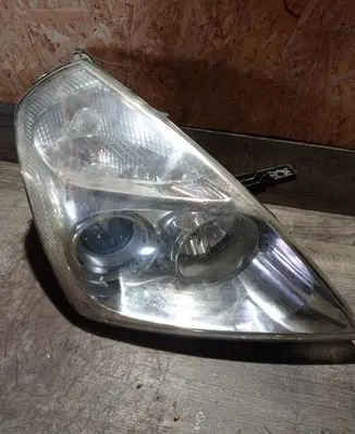 KIA Carnival Headlight/headlamp