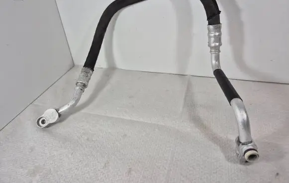 Audi A4 S4 B8 8K Air conditioning (A/C) pipe/hose 8K0260701D
