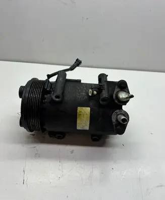 Ford Focus C-MAX Air conditioning (A/C) compressor (pump) 3M5H19D629