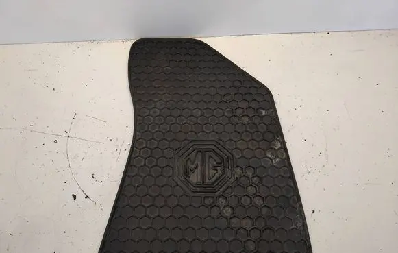 MG ZS Front floor mat 