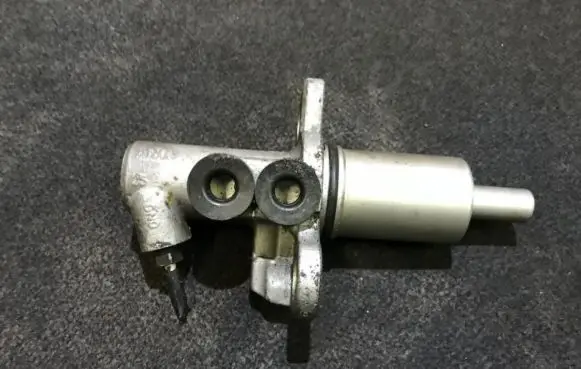 Audi A3 S3 8L Master brake cylinder