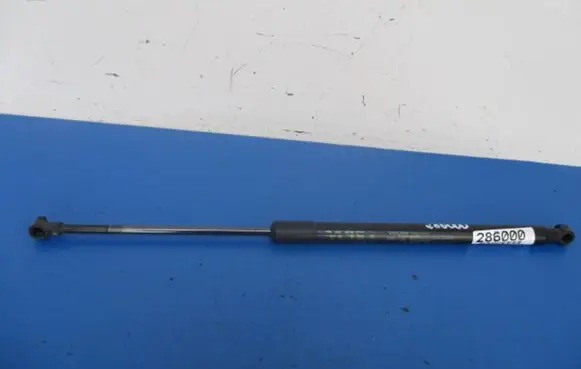 Volvo C30 Shock absorber/damper mounting bracket 