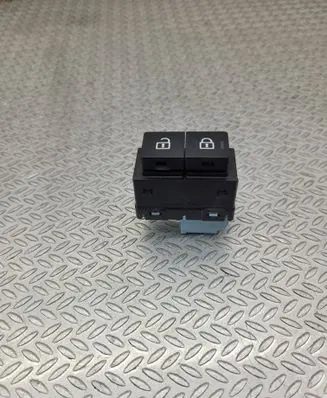 Land Rover Range Rover Sport L461 Central locking switch button N9X214017BA