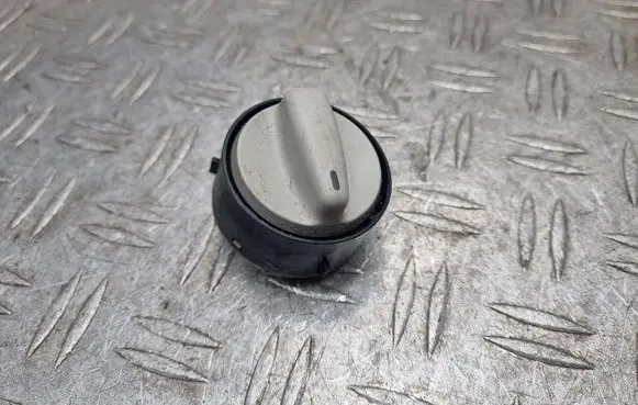 Skoda Octavia Mk2 (1Z) Sunroof switch 1J0959613G