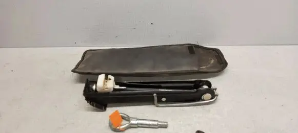 Opel Zafira A Lift Jack 2102549 9191486 GM9175184