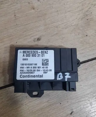 Mercedes-Benz C W204 Fuel injection pump control unit/module A0009003101 A0009014000 130101539719E