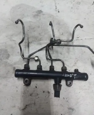 Ford Galaxy Fuel main line pipe 961649580